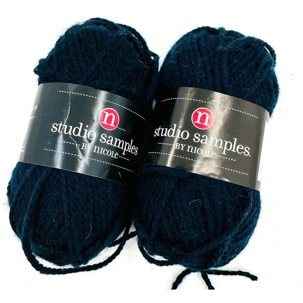 Studio Samples by Nicole Bulky Yarn Navy Blue 2 Skeins 50 g Acrylic Destash Lot